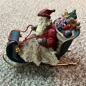 Christmas decoration Santa In Sleigh